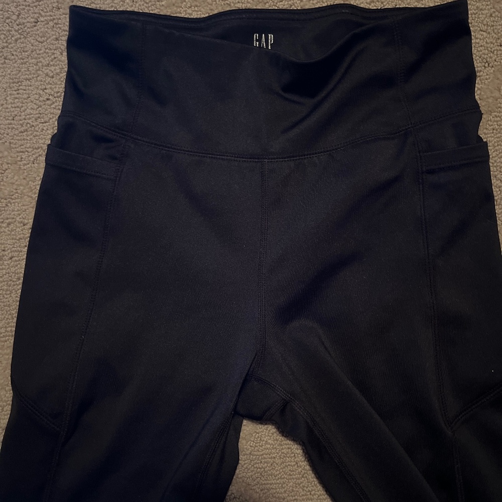 Black gap leggings